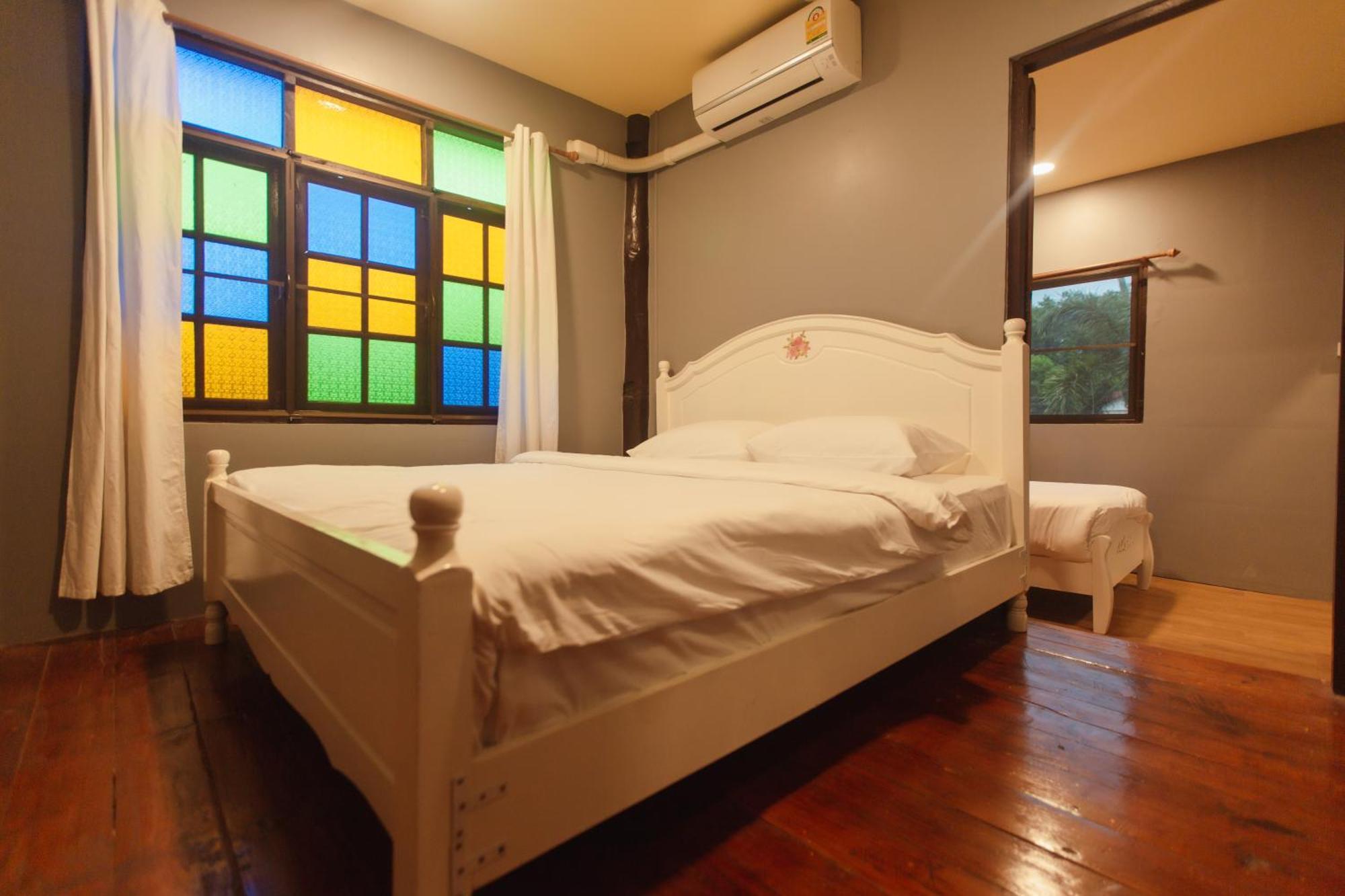 Agga Cnx Hostel Chiang Mai Exterior photo