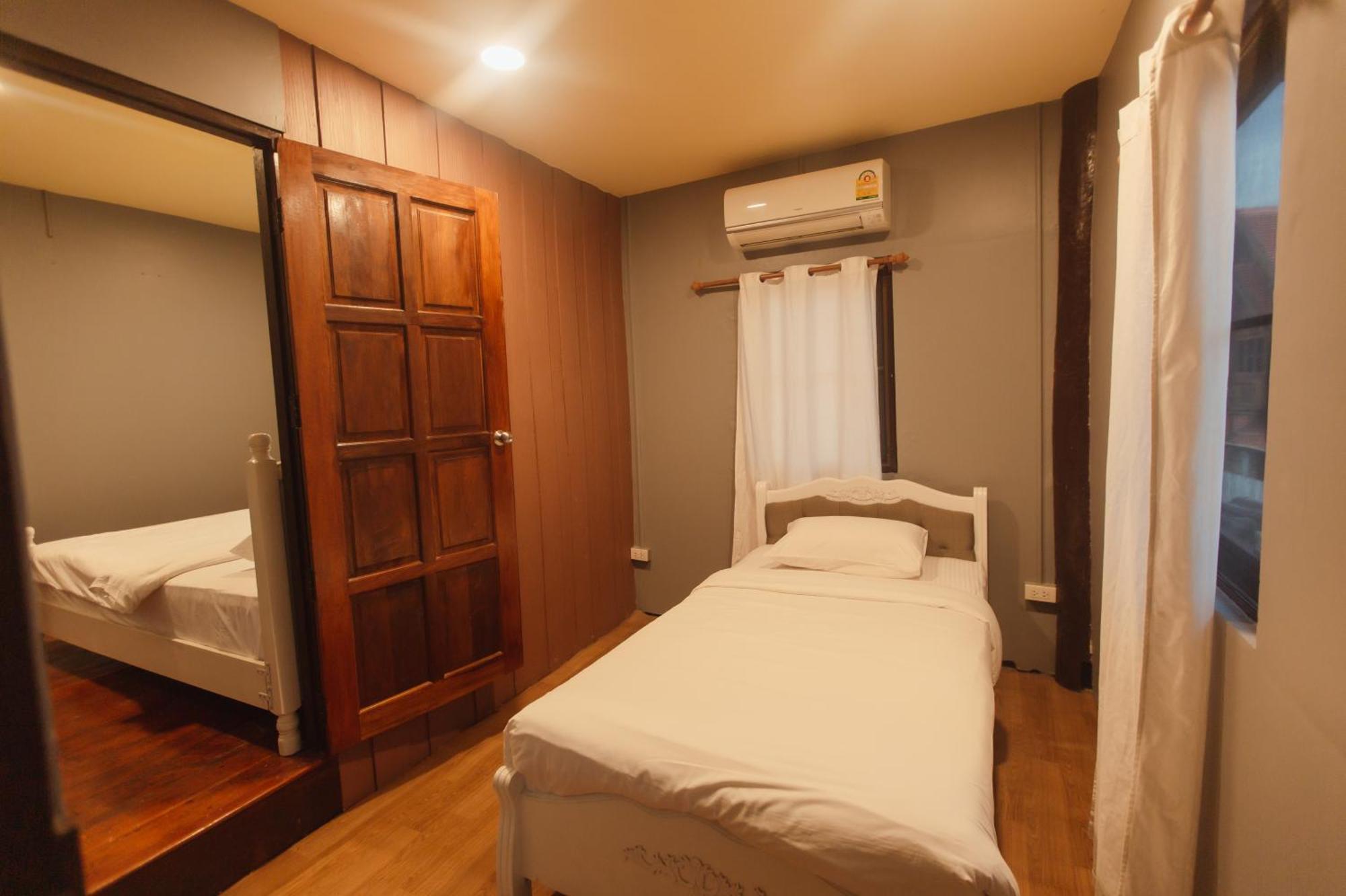Agga Cnx Hostel Chiang Mai Exterior photo