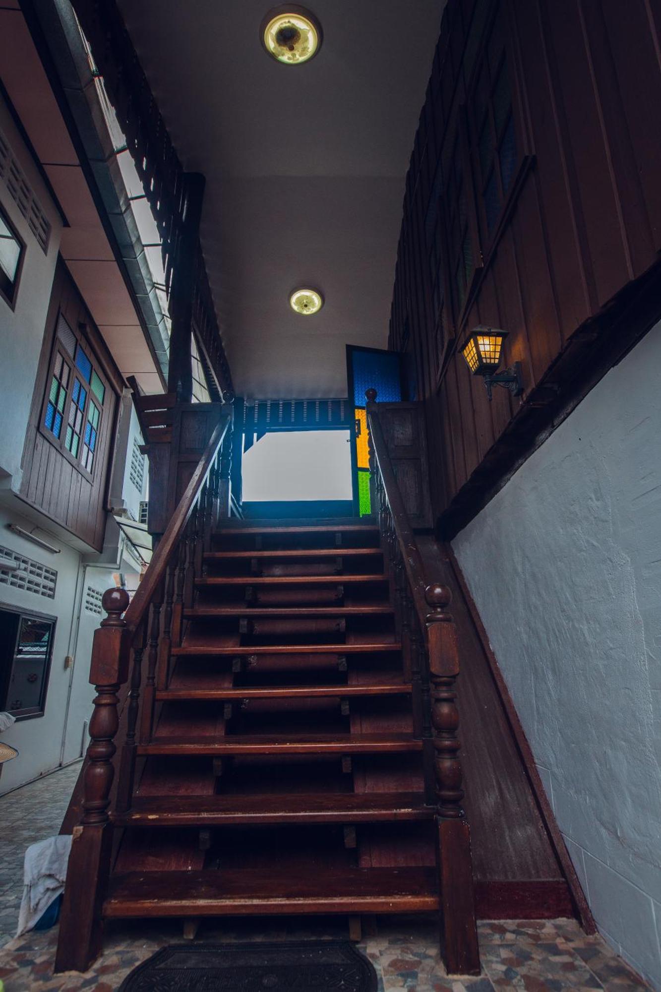 Agga Cnx Hostel Chiang Mai Exterior photo