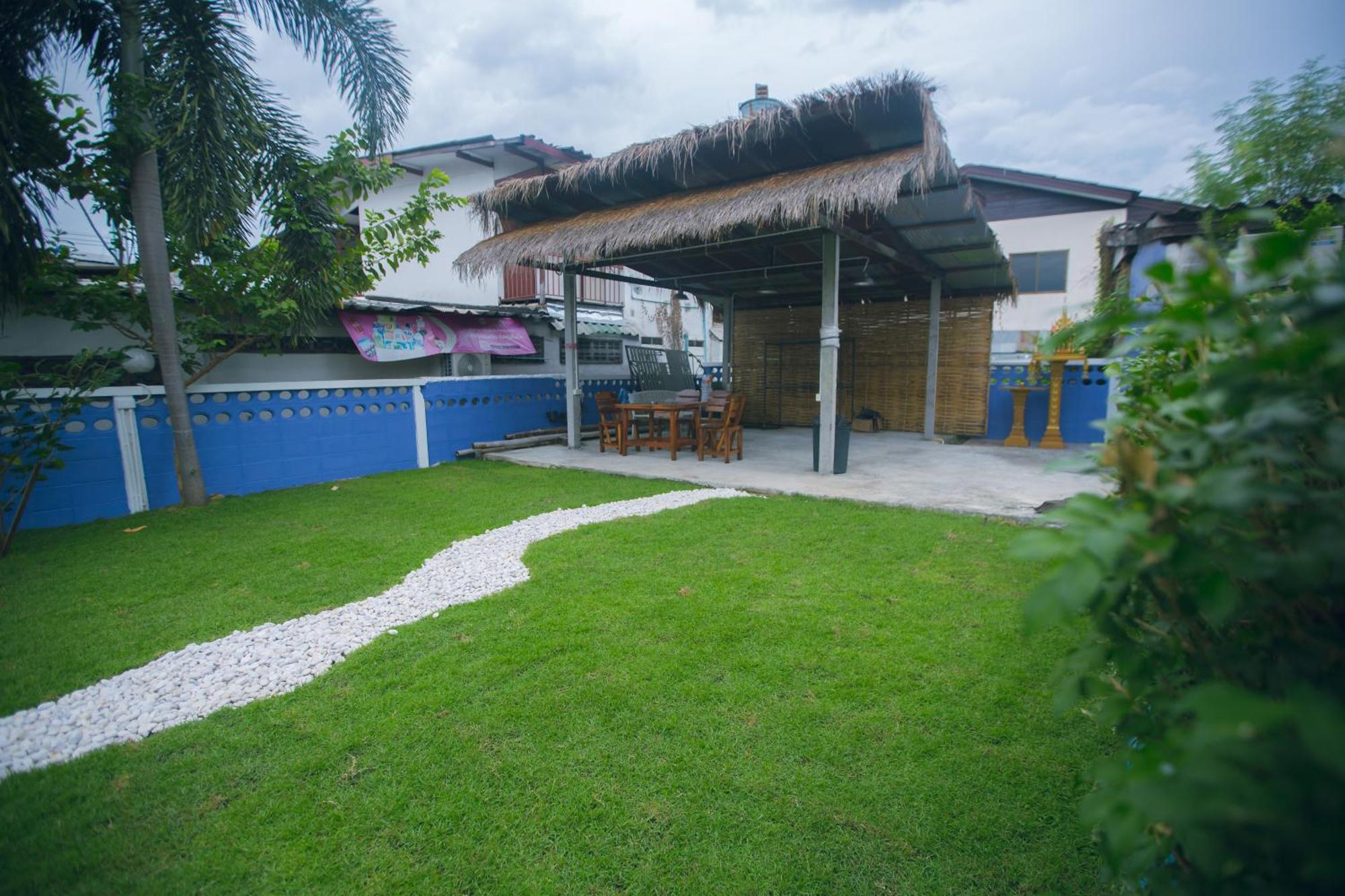 Agga Cnx Hostel Chiang Mai Exterior photo
